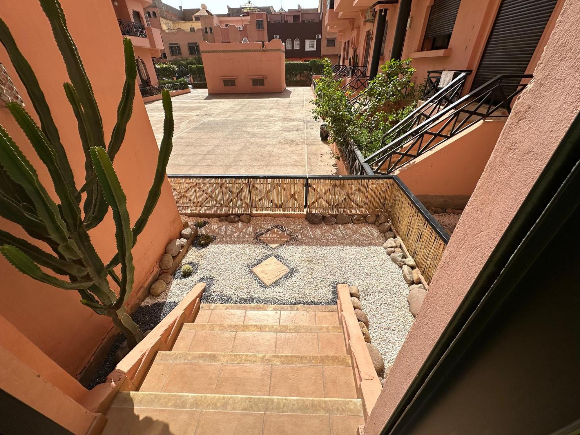 Oasis De Detente Avec Terrasse Et Vue Sur Piscine 马拉喀什 外观 照片