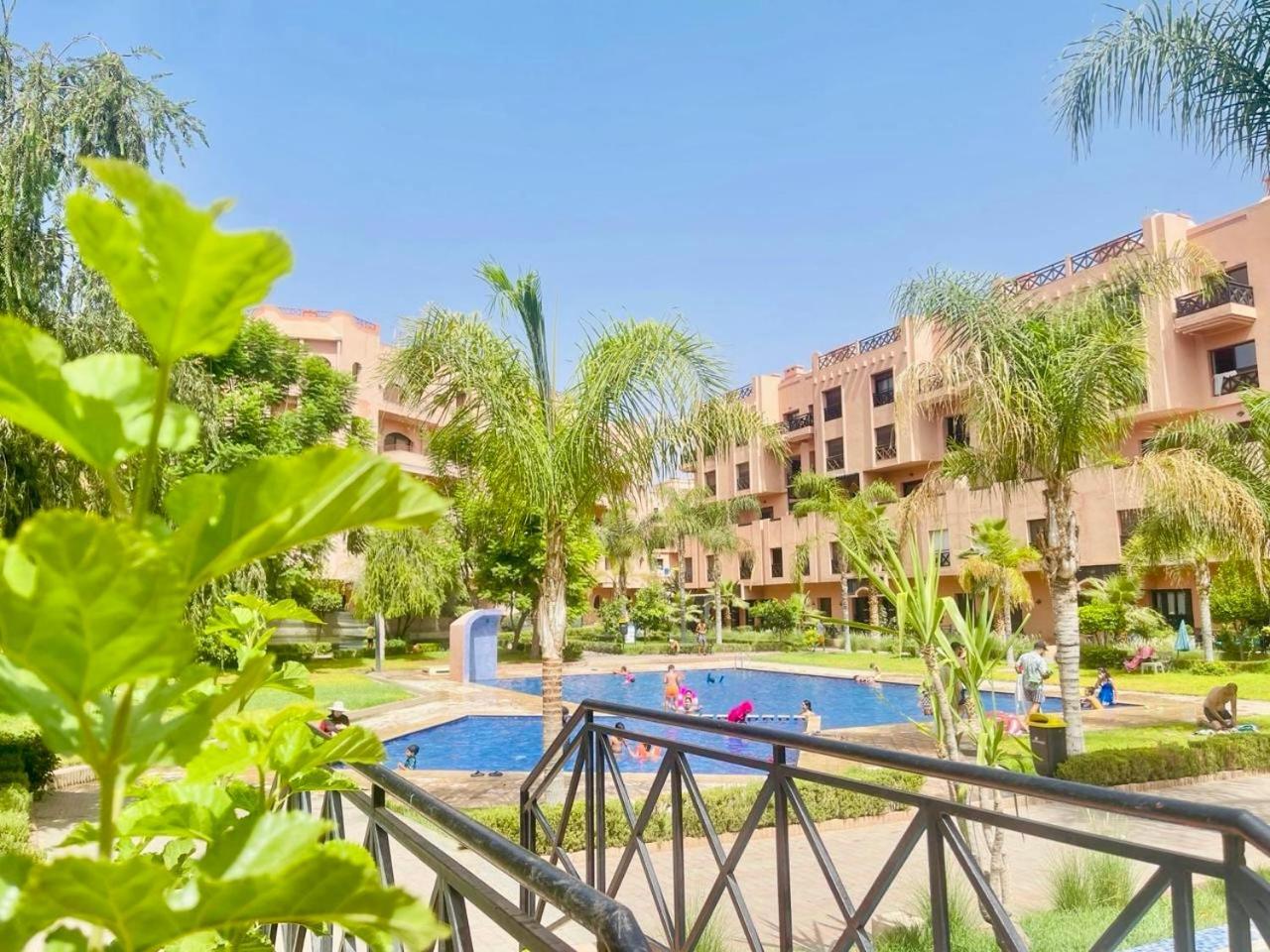Oasis De Detente Avec Terrasse Et Vue Sur Piscine 马拉喀什 外观 照片